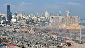 Die explosion von beirut hat tiefe narben hinterlassen. D Libanon Im Gebet Verbunden Vatican News