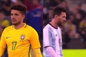 A partida é válida pela 9ª rodada do brasileirão sér Taison Ou Messi Uma Carta Para Wianey Carlet No 10Âº Aniversario Da Historica Coluna Gzh