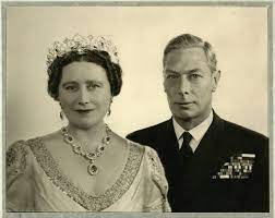 King George 6th And Queen Elizabeth The Queen Mother 1947 Queen Elizabeth King George Queen Mother