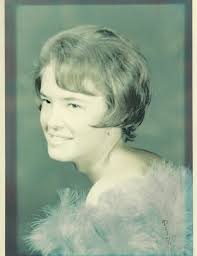 Leslie Elaine Marshall