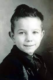 Anthony Kovach's Instagram, Twitter & Facebook