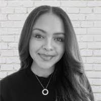 Saron Araya's Instagram, Twitter & Facebook