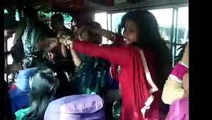 College Girls Touching in Public Bus - video Dailymotion