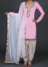 Black And Pink Punjabi Suit Combination Punjabi Suit Color Combinations Salwar Kameez Designs Pakistani Outfits Punjabi Suit Simple