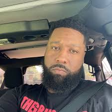 Who is buying off-market houses in Charlotte, NC?