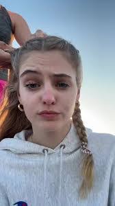 Meredith Kidd's Instagram, Twitter & Facebook