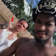 Mika Fahey (@mika.fahey.2025) • Facebook