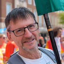 Live from the scene where work is continuing into the night to apply the  finishing touches to the Alphington village enhancements, secured by Cllr  Yvonne Atkinson, including road markings and anti skid