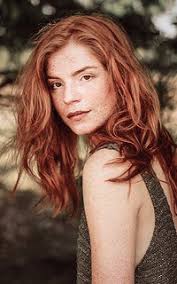 ♡ luca hollestelle gif icons. So Imagine That The Lovely Moon Is Playing Just For You