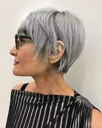 17 Best Short Hairstyles For Women Over 50 With Glasses