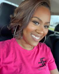 KANSAS CITY, car SELFIES are a classic — Just make sure you buckle 🆙  before you stop traffic with your FRESH face! If you live for a good  passenger seat photo, drop