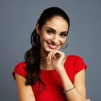 Shannon Costa's Instagram, Twitter & Facebook