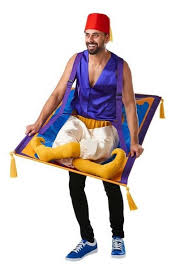 Die geschichte beginnt in einem klassenzimmer während einer schulübernachtung. Aladdin Kostume Party De
