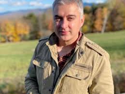 Jugal Hansraj S Aged Like Fine Wine And His Recent Pics Remind Us Of George Clooney He was born on 15th june 1972 in mumbai. jugal hansraj s aged like fine wine and