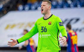 1 thw kiel v montpellier 4. Thw Kiel 26 32 Barca Important Win In Germany