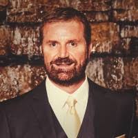 900+ "Moench" profiles