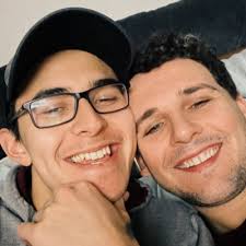 Isaiah Bloom's favorite items