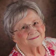 Donna Walter's Instagram, Twitter & Facebook