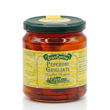 Peperoni pizzeria is an italian restaurant serving rustic italian cuisine such as wood fired thin crust pizzas and pastas. In Olivenol Eingelegte Gegrillte Paprikaschoten Aus Dem Piemont