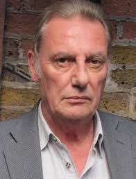 Finally realised who Mr C reminds me of : r/twinpeaks