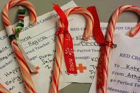 A lifesaver's candy cane has 10 grams of sugar. Candy Grams Support Red Cross La Puma