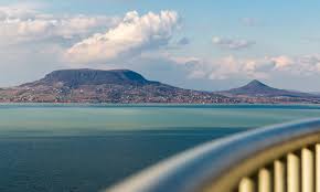 Fonyod Die Perle Der Balaton Sudseite Auf Zwei Hugeln Erbaut Balaton Reisen Bilder