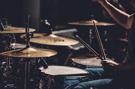 Splash cymbals and other effects are really cool and inexpensive, so a lot of drummers include those, too. Ready Set Drum How To Set Up A Drum Set Sage Music Piano Voice Guitar Lessons More Music Lessons Online