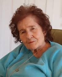 Rosalind Saunders's Instagram, Twitter & Facebook