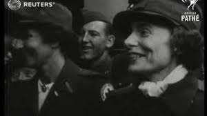 First Lady Eleanor Roosevelt welcomed in London (1942)