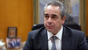Γιος του βιομηχάνου και πολιτικού χρήστου μίχαλου, (ο οποίος ανέλαβε. Efyge Apo Th Zwh O Kwnstantinos Mixalos Parallaxi Magazine