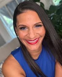 Lillie Dixon's Instagram, Twitter & Facebook