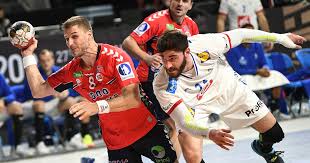 Északkeletről belgium és luxemburg, keletről németország és svájc, délkeletről olaszország, délnyugatról pedig spanyolország, valamint a pireneusok hegyeiben a két ország közé zárt andorra határólja. Index Sport Franciaorszag Nyerte A Kezi Vb Elso Nagy Rangadojat