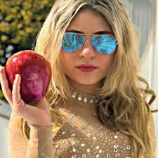 Stream Max Ross music