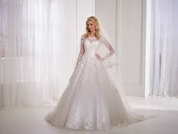Ronald Joyce Fall 2018 Collection Wedding Dresses Ball Gown Wedding Dress Tulle Wedding D Wedding Dresses Wedding Dress Long Sleeve Ball Gown Wedding Dress