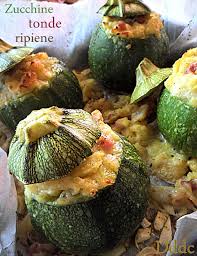 Il sapore delicato ma deciso delle zucchine si amalgama bene con quello altrettanto delicato e appetitoso dei gamberetti; Zucchine Tonde Ripiene Timide Ma Speciali Dolci Delizie Di Casa