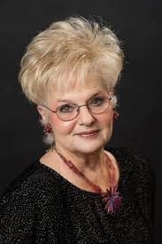 Toni Coates's Instagram, Twitter & Facebook