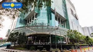 Dalam rangka menyambut bulan suci ramadhan 1438 h, klub jantung sehat wisma benteng, yayasan jantung indonesia cabang utama sumatera utara mengadakan olah raga senam jantung sehat untuk yang terakhir pada tanggal 29 mei 2016 di wisma benteng medan sebelum puasa 1438. Aryaduta Medan Medan Booking Murah Di Tiket Com