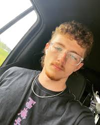 Hunter Carroll (@hunt_fcarroll) • Instagram photos and videos