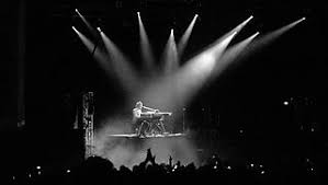 D'angelo covered prince's heartbreaking ballad 'sometimes it snows in april' with maya rudolph and d'angelo surprised fans with a new album called 'black messiah' early on monday morning. D Angelo Wikipedia