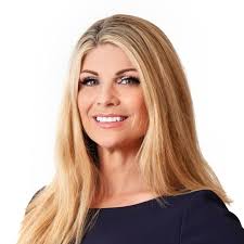 Karen Stabile's Instagram, Twitter & Facebook