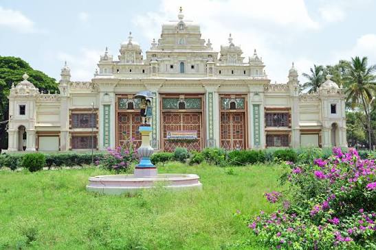 Jaganmohan Palace Art Gallery