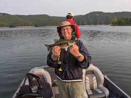 9 22 20 Table Rock Lake Video Fishing Report From Focused Fishing Guide Service In Branson Mo Https Focusedfishing Com 2 In 2020 Fishing Guide Fish Table Rock Lake