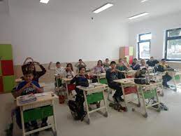 Acum, primăria ciugud a lansat în dezbatere proiectul unei noi școli smart pe care autoritățile locale o vor construi în comună, de la zero! È™coala De La Sat Nu Trebuie SÄƒ MoarÄƒ ScoalÄƒ Smart In Ciugud È™tiri Pentru ViaÈ›Äƒ