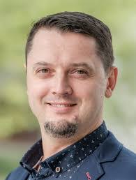 Alexander Stroh's Instagram, Twitter & Facebook