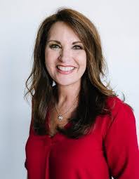 Jennifer Banner's Instagram, Twitter & Facebook