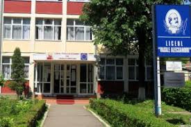 Admiterea studentilor sau a altor categorii de beneficiari la programul de profesionalizare pentru cariera didactica se face pe baza unui interviu prin care se urmareste evitarea profesionalizarii persoanelor cu incompatibilitati fizice cu rolul didactic, în special ale celor cu defecte cronice de vorbire. Liceul Vasile Alecsandri Iasi Admitere Clasa 5 2019