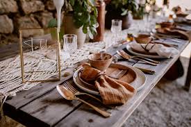 N°1 de la décoration mariage : Mariage Folk Boheme A Nantes Bubbly Deer Studio