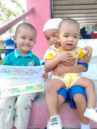 Sino gusto mapanood si Arthur Nery LIVE sa kanyang concert? Mamimigay kami  ng 10 TICKETS sa 5 LUCKY WINNERS. Like and share this post, Tag 3 friends  and ilagay sa comments section