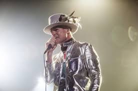Gord downie is a poet, an impeccable storyteller, and should be considered a national treasure. The Tragically Hip Tops Lyricfind Global Chart Following Possible Final Concert Billboard Billboard