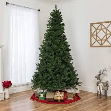 Our premium trees are crafted with innovative and convenient features so they're quick and easy to set up. Best Artificial Christmas Trees In 2020 Hgtv